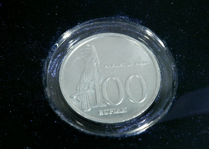Palm Cockatoo Coin From Indonesia