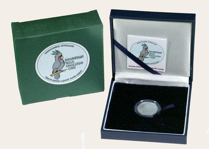 Leatherette Box with Palm Cockatoo Coin